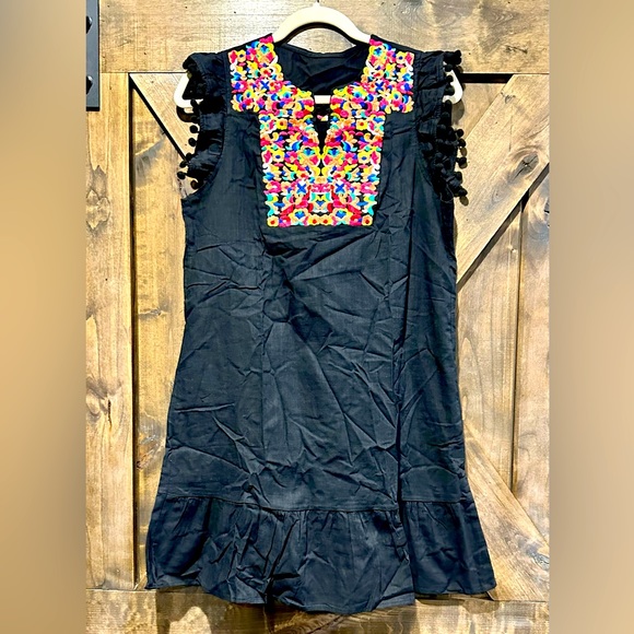 NWOT Black Multi-Color Embroidered Pom Sleeve Dress Sz M - Picture 4 of 16